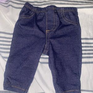 Carter’s Leggings/Jeggings NB Girl Pants, look like jeans.